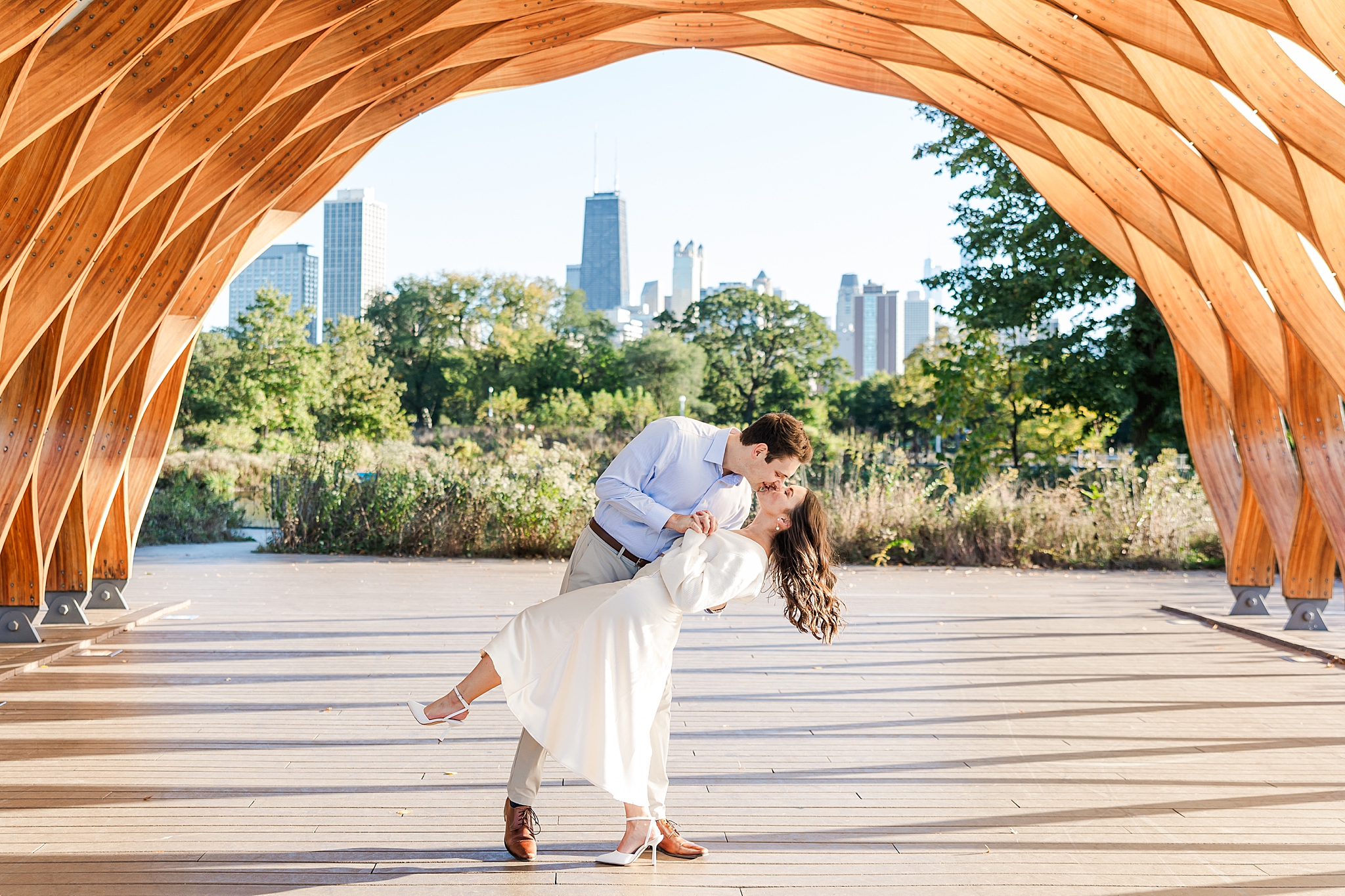 Lincoln Park and North Avenue Beach engagement photos with Chicagoland wedding photographer Karen Shoufler Photography.